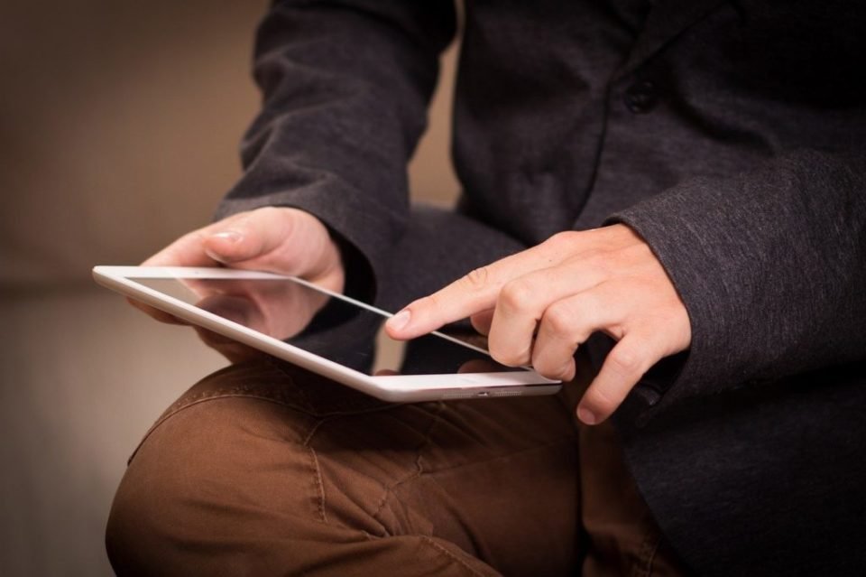 tablet 1075790 1280 audio visual